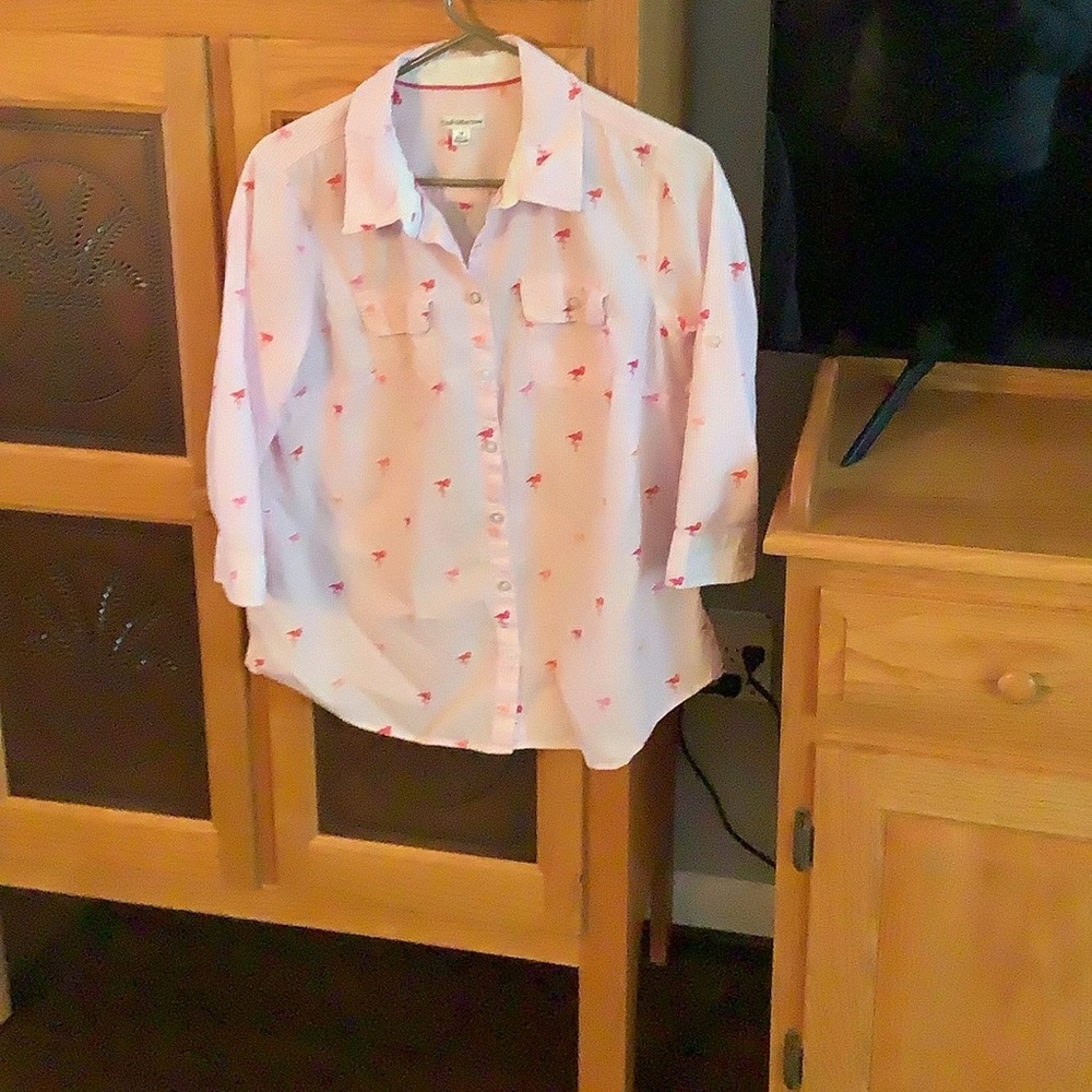 Croft and Barrow button up top, size M